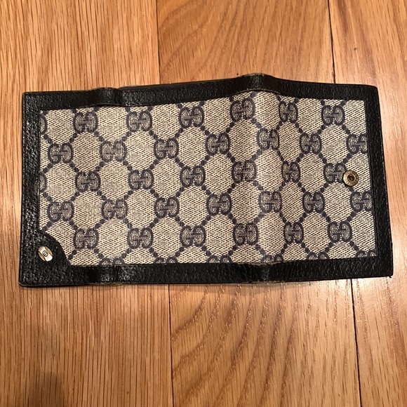 VINTAGE Small Gucci Notepad - Picture 4 of 5